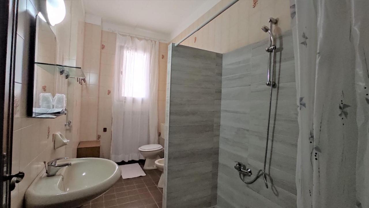 Hotel De Amicis Riccione Eksteriør bilde