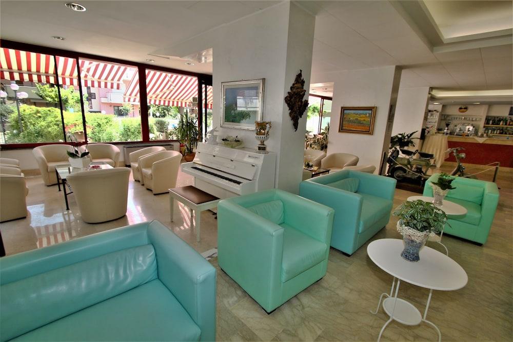 Hotel De Amicis Riccione Eksteriør bilde