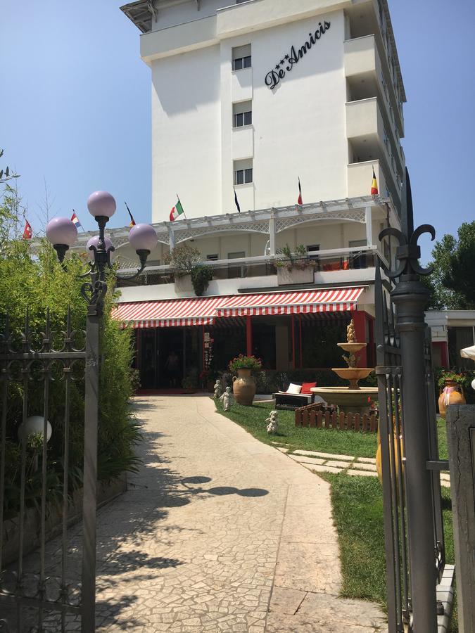 Hotel De Amicis Riccione Eksteriør bilde
